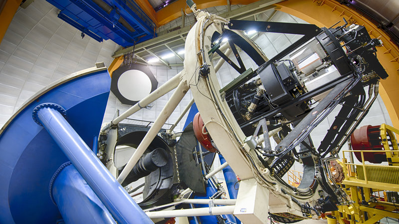 Cámara de energía Oscura en el Telescopio Victor Blanco. Foto: Reidar Hahn / The Dark Energy Survey.